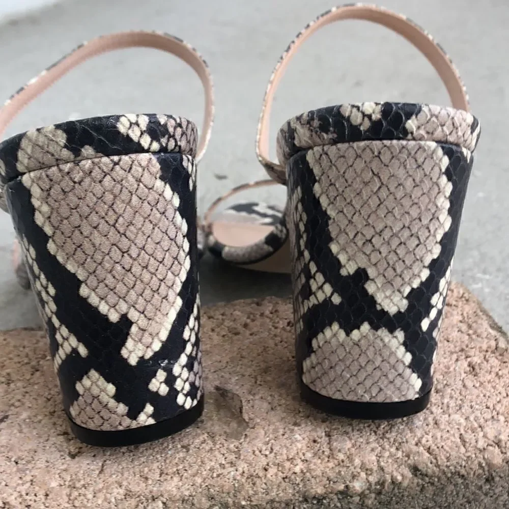 Stuart Weitzman Aleena block sandals